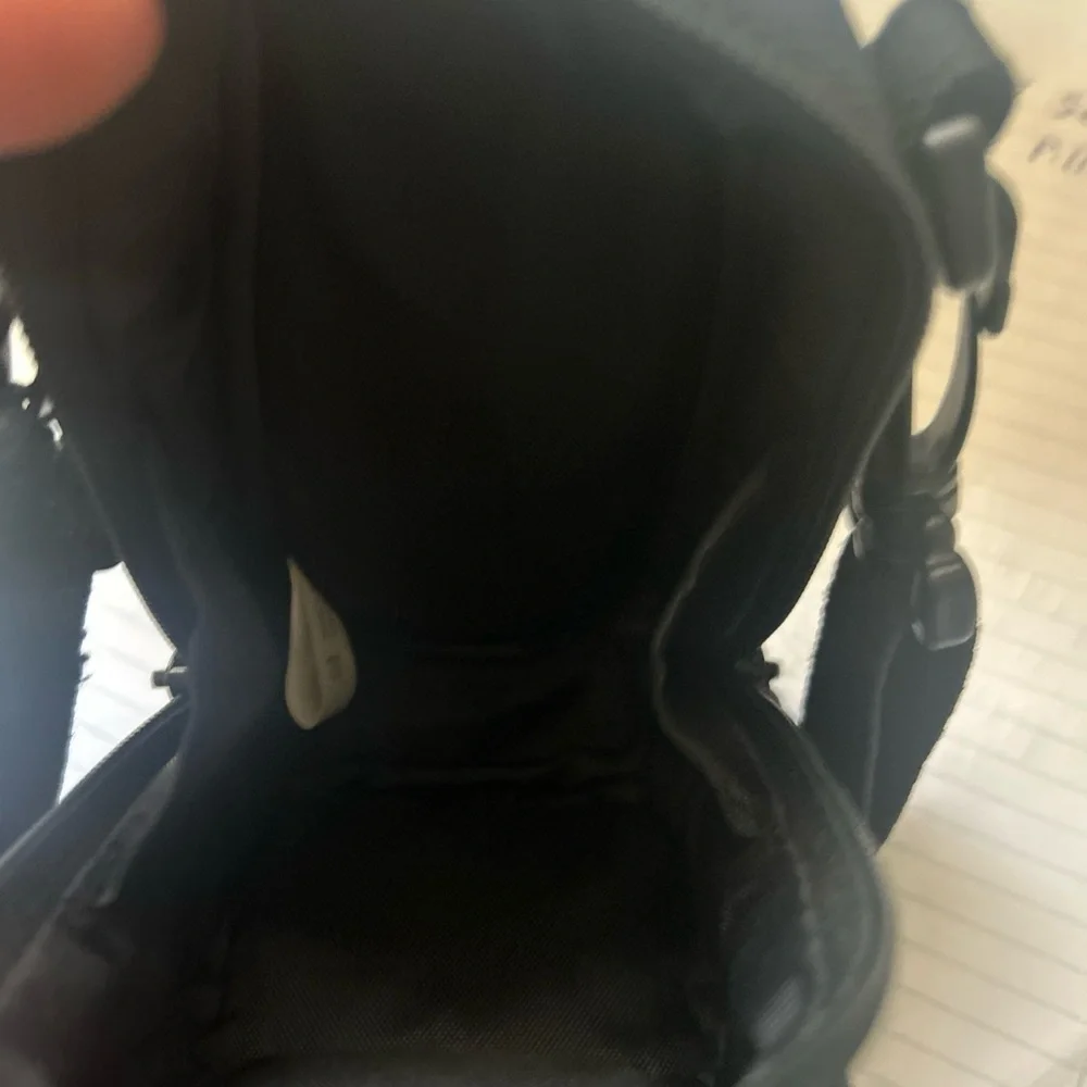 Sony Cyber Shot Camera Carry Bag Case 3 Pocket with Shoulder Strap